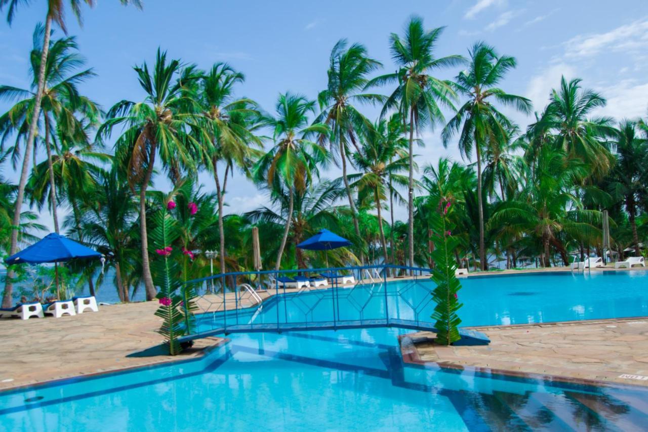 Mombasa Continental Resort Shanzu Ngoại thất bức ảnh