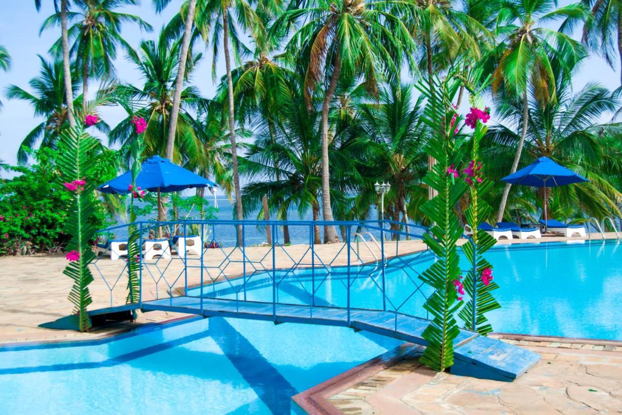 Mombasa Continental Resort Shanzu Ngoại thất bức ảnh