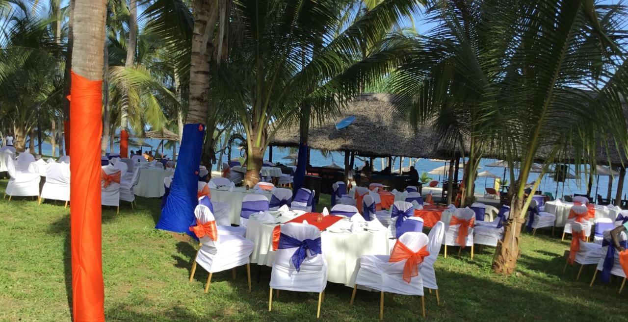 Mombasa Continental Resort Shanzu Ngoại thất bức ảnh