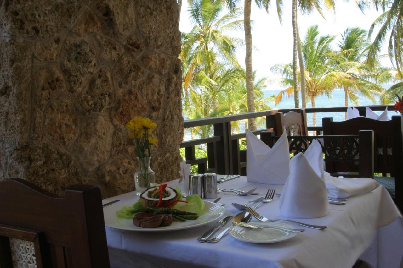Mombasa Continental Resort Shanzu Ngoại thất bức ảnh