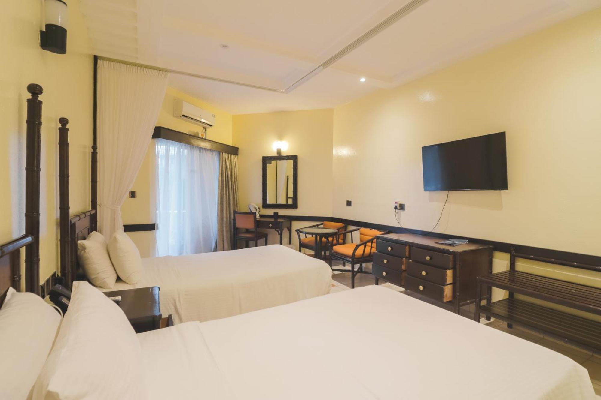 Mombasa Continental Resort Shanzu Ngoại thất bức ảnh