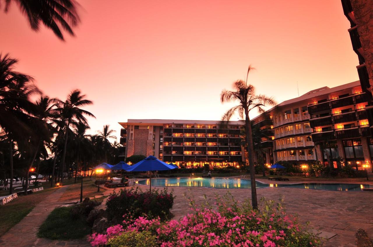Mombasa Continental Resort Shanzu Ngoại thất bức ảnh