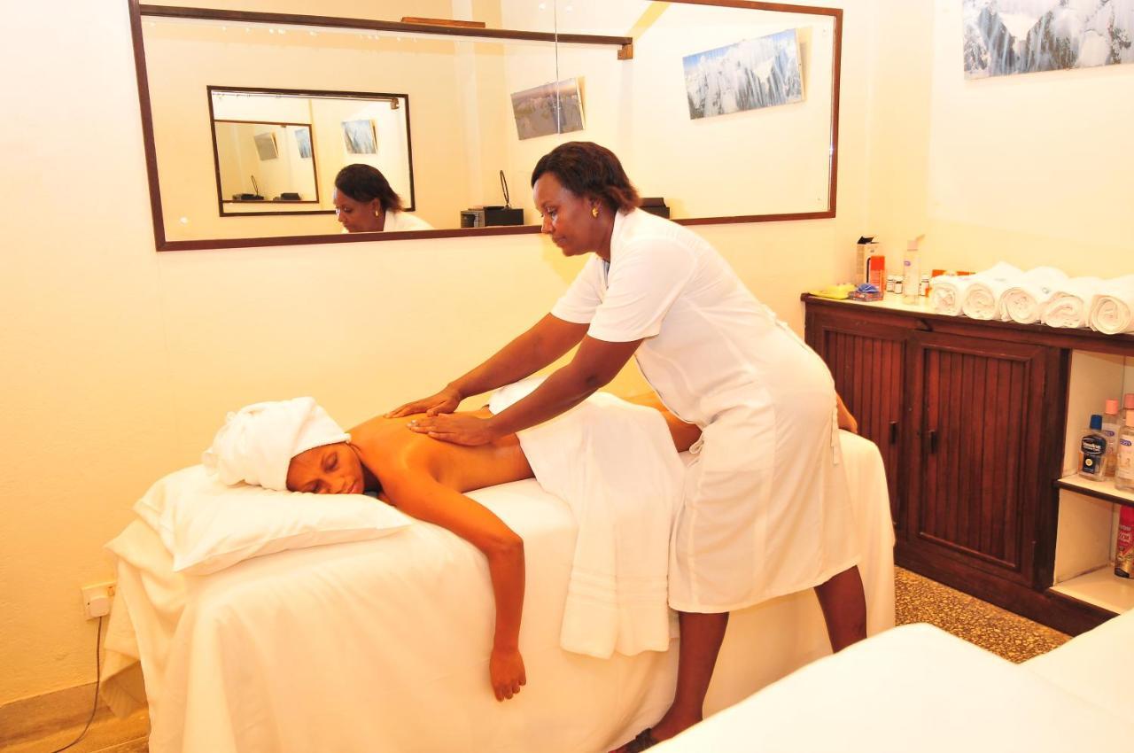 Mombasa Continental Resort Shanzu Ngoại thất bức ảnh