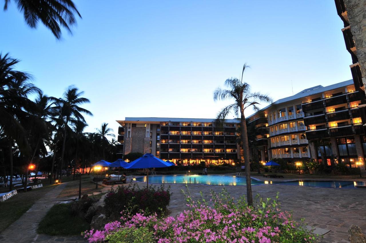 Mombasa Continental Resort Shanzu Ngoại thất bức ảnh