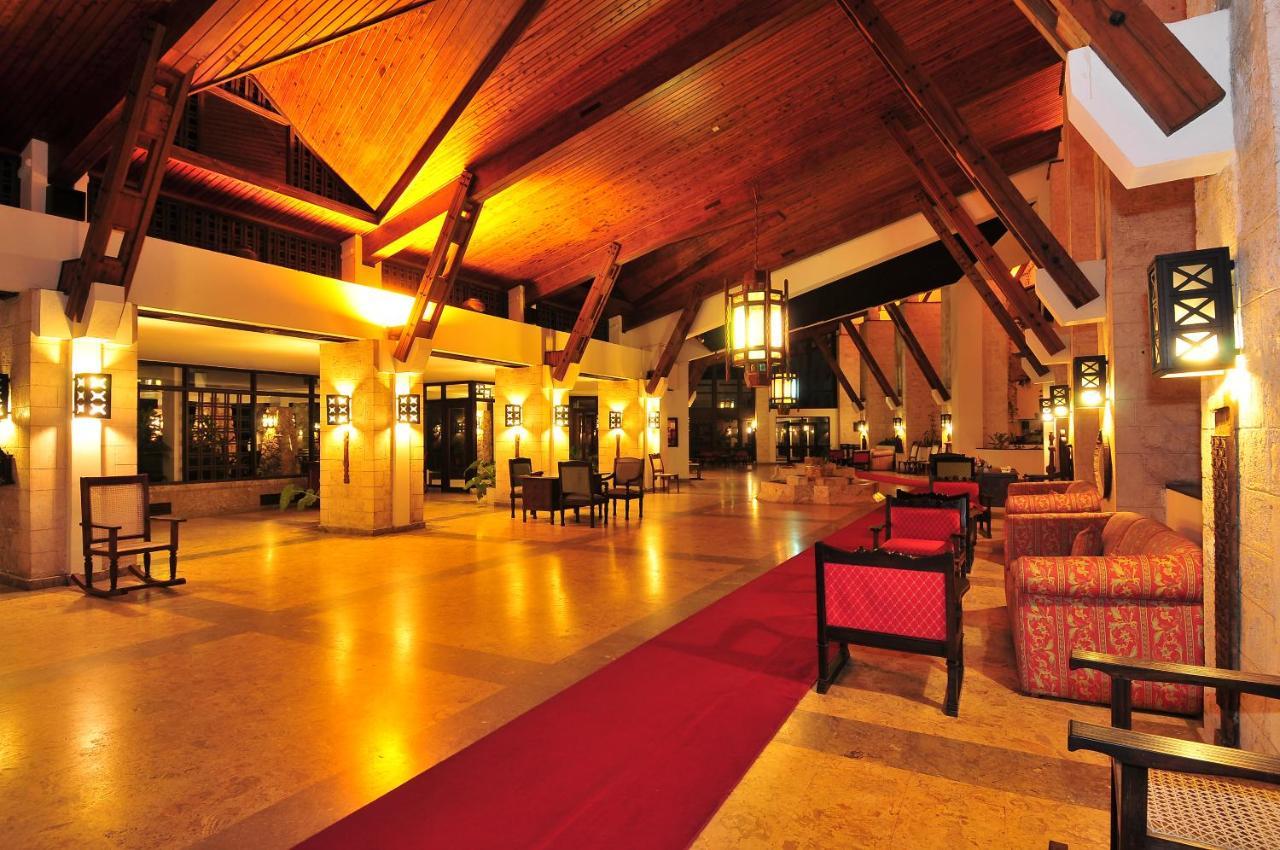 Mombasa Continental Resort Shanzu Ngoại thất bức ảnh